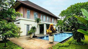 Gambar 1 Hidden Gem ! Tropical Resort House Halaman Luas Dekat Pondok Indah