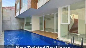 Gambar 1 New Modern House Private Lift, Pool, Rooftop Karya Arsitek Ternama