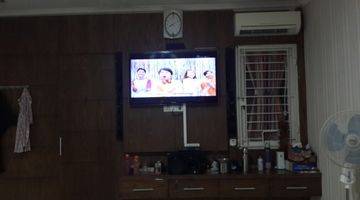 ruang tamu dijual cepat rumah town house