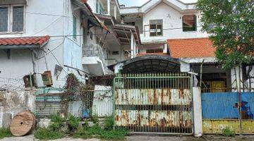 Gambar 2 Rumah itung tanah bekas kos2an