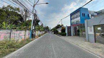 Gambar 1 Tanah di pinggir jalan Jatisampurna Bekasi