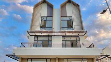 Gambar 1 Jual Ruko Grand Eastern Sukolilo 3 Lantai Balcony Luas Lantai 2