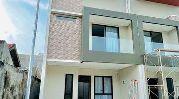 Gambar 1 Jual Rumah Royal Gading Pantai, Kenjeran Bangunan 2 Lantai