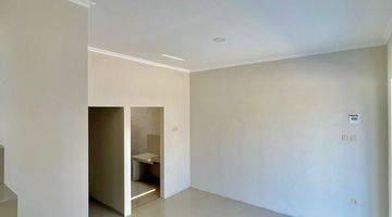 Gambar 5 Jual Rumah Alana Regency Wisma Indah Gunung Anyar 2 Lantai Tipe A