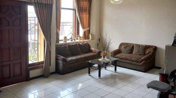 Gambar 1 Rumah full furnished surabaya selatan kutisari indah selatan