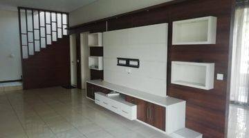 Gambar 3 For Rent, Rumah super nyaman siap huni