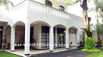 Gambar 1 Classic House Terawat Area Tenang Bebas Banjir Dikemang 