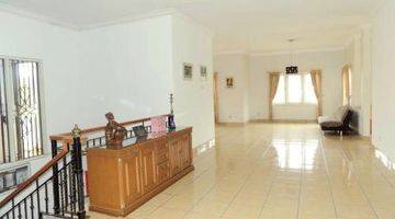 Gambar 2 Rumah Bagus Semi Furnished di Jati Bening Pondok Gede Bekasi 