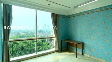 Gambar 4 Apartemen Simprug Teras 3BR