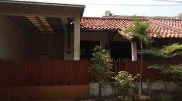 Gambar 3 Rumah Asri Tenang Dan Nyaman Dalam Komplek.