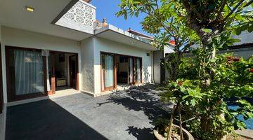 Gambar 2 Modern Minimalist Villa