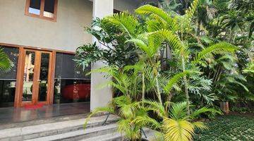 Gambar 1 Dijual Rumah Modern Tropical Resort Di Kuningan Jakarta Selatan