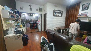Gambar 4 Rumah Dua Lantai Mutiara Antapani