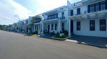 Gambar 3 Rumah Baru Rosewood Golf Residence Belakang View Golf