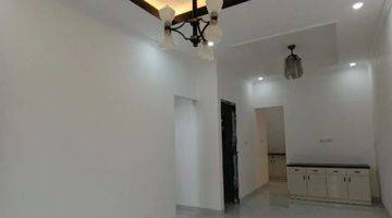 Gambar 5 Dijual Rumah Brand New Kencana Loka BSD 