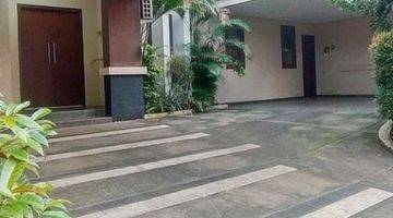 Gambar 3 Rumah Mewah Cluster Ada Kolam Renang Pribadi Di BSD The Green