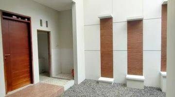 Gambar 5 Rumah Bagus Semi Furnished SHM di Mekar Wangi, Bandung