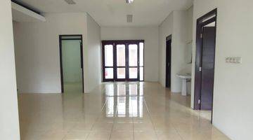 Gambar 1 Rumah Bagus Semi Furnished SHM di Mekar Wangi, Bandung