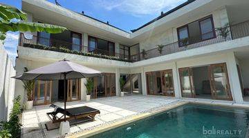 Gambar 1 Investment Potential And Rental Opportunities Await Five bedroom Freehold Villa In Ubud 2517 l