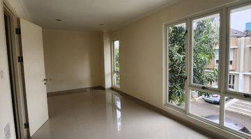 Gambar 2 Rumah 2 Lantai Bagus Semi Furnished di Thomson Gading Serpong, Tangerang Selangkah Ke Umn