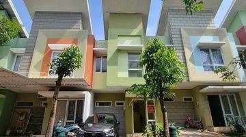 Gambar 1 Rumah 2 Lantai Bagus Unfurnished SHM di Arcadia Gading Serpong, Tangerang