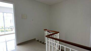 Gambar 4 Rumah Mewah 2 Lantai Bagus Semi Furnished di Nara Village Gading Serpong, Tangerang