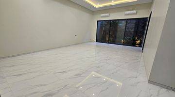 Gambar 2 Premium New House Citraland Facade Marmer Full Furnish Kitchen