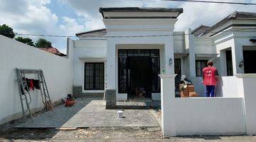 Gambar 1 Rumah Klasik Modern 15 Ke Ugm Di Jl Kaliurang Km 9