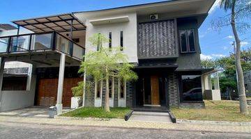 Gambar 2 Rumah Megah Full Furnish Dalam Perumahan Jl Palagan Km 11