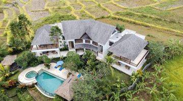 Gambar 1 Villa Perpaduan Classic dan Modern di Ubud