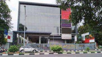 Gambar 1 Gedung Standar Mall, di Pusat Bisnis Kota Cirebon, Cocok Untuk Hotel,rumah Sakit,pusat Pendidikan, Pusat Pembelanjaan