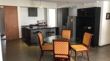 Gambar 5 Verde 2 Kamar Tidur Furnished Disewakan View Pool