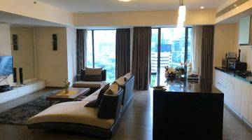 Gambar 4 Verde 3 Kamar Tidur Luas 193m2 Dijual Segera Furnished.