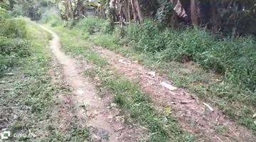 tampak depan tanah datar lokasi pinggir jalan