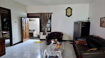 Gambar 2 Dijual Rumah di Sleman Yogyakarta Tanah Luas Harga Murmer