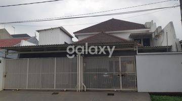 Gambar 1 Dijual Rumah di Manyar Tirtomoyo