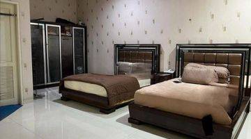 Gambar 2 Ebony Golf, Pik 1, Lt.325m2, Timur, Semi Furnish