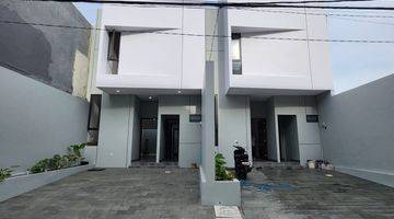 Gambar 1 Dijual Rumah Kalikepiting Regency Surabaya