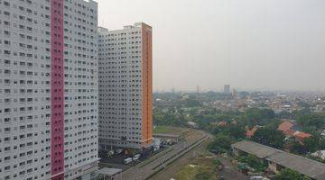 Gambar 3 Unit Studio Harga Non Furnished di Apartemen Green Pramuka Jakpus