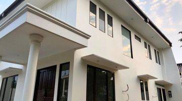 Gambar 1 Rumah Cantik Dihook Lokasi Prime Area Rumah Di Regency Asri Iv, Mega Kebon Jeruk Blok C, Kebon Jeruk ,jakarta Barat . Shm 2 Lantai Semi Furnished