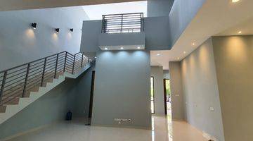 Gambar 1 Rumah elegant dan luxury Rumah di The Icon,Cluster Cosmo-BSD City-Tangerang- Banten 2 Lantai SHM Baru Timur