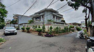 Gambar 3 Rumah Luxury Hommy,terawat,taman Luas,recomended Rumah 2 Lantai Shm Bagus Timur Laut