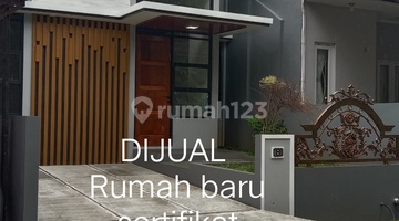 garasi/carport rumah baru siap huni dijual