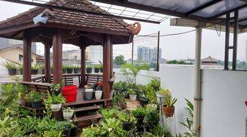 Gambar 3 Luxury House in Senopati With BEautifull Rooftop Good For Residential