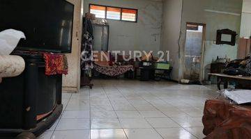 Gambar 5 Rumah Strategis Bisa Untuk Usaha
Sayap Kopo Dan TKI
