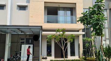 Gambar 1 Rumah 2 Lantai Dijual di Cluster Piano Golf Island, Pik