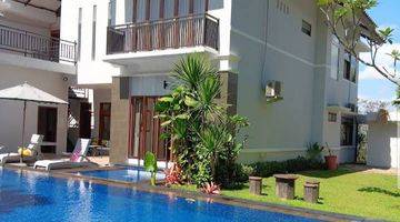 Gambar 5 Rumah Mewah Di Resort Dago Pakar Bandung, Furnished Lantai Marmer