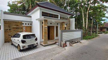 Gambar 4 Rumah minimalis Godean 