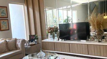 Gambar 5 Rumah cantik siap huni  fully furnished lokasi Strategis harga nego 