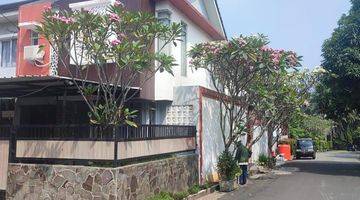 Gambar 3  Rumah Furnished Dengan Swimming Pool Di Sentul Residence